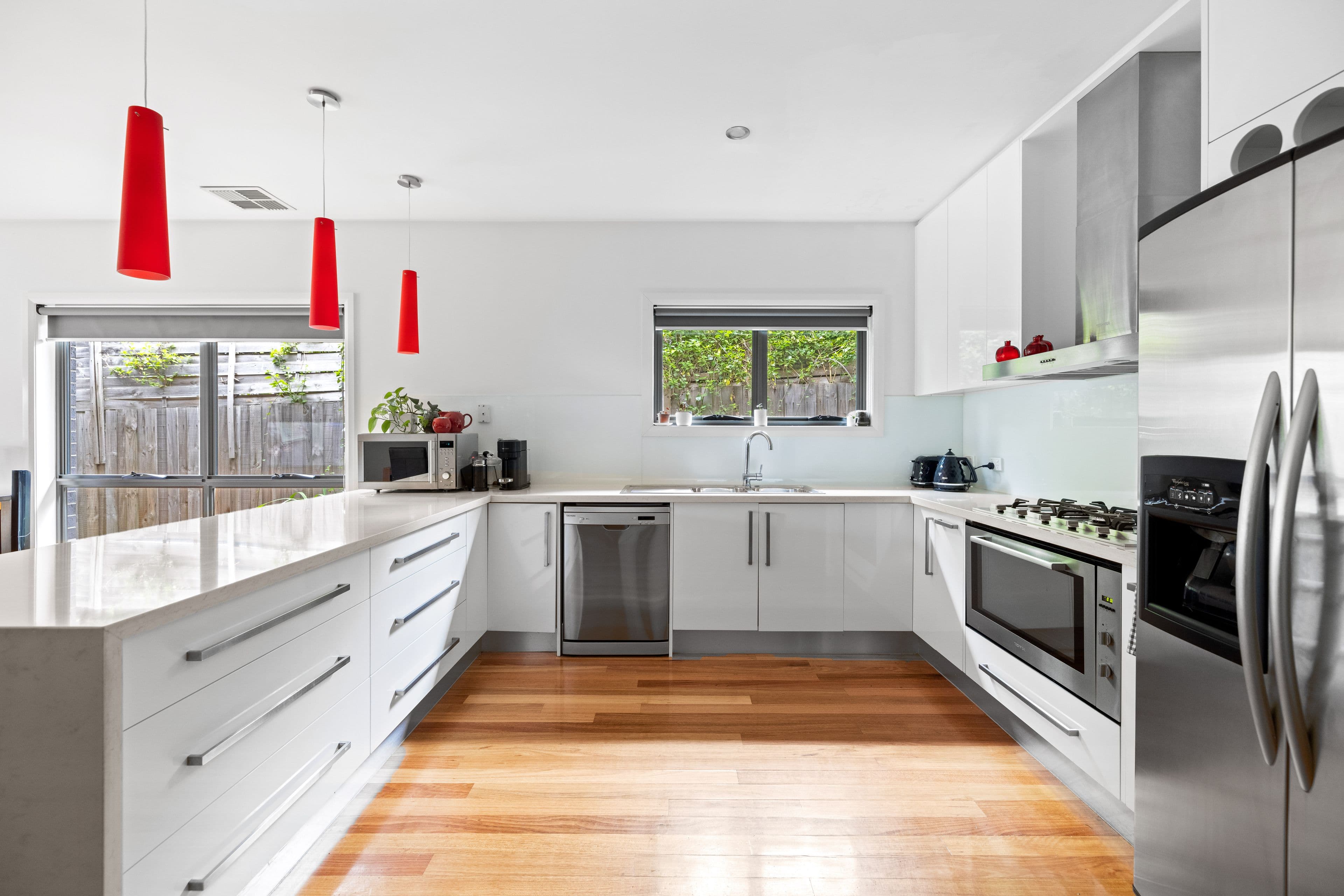 8 Sim Crescent, Glenroy VIC 3046, Glenroy - Thumbnail 4