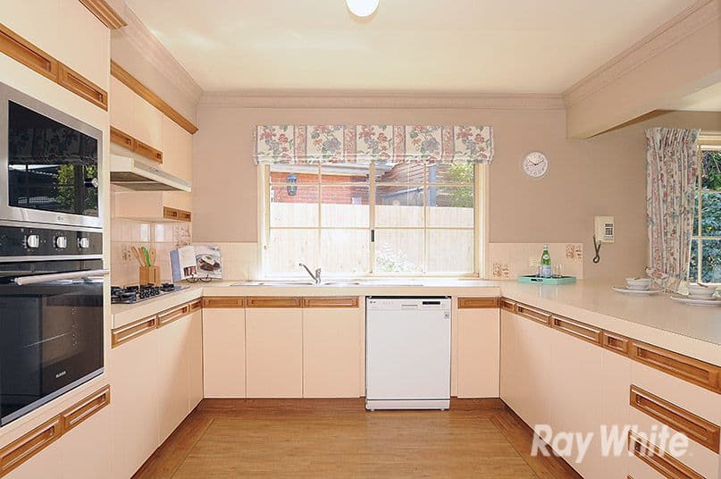 14 Richard Court, Rowville VIC 3178, Rowville - Thumbnail 6