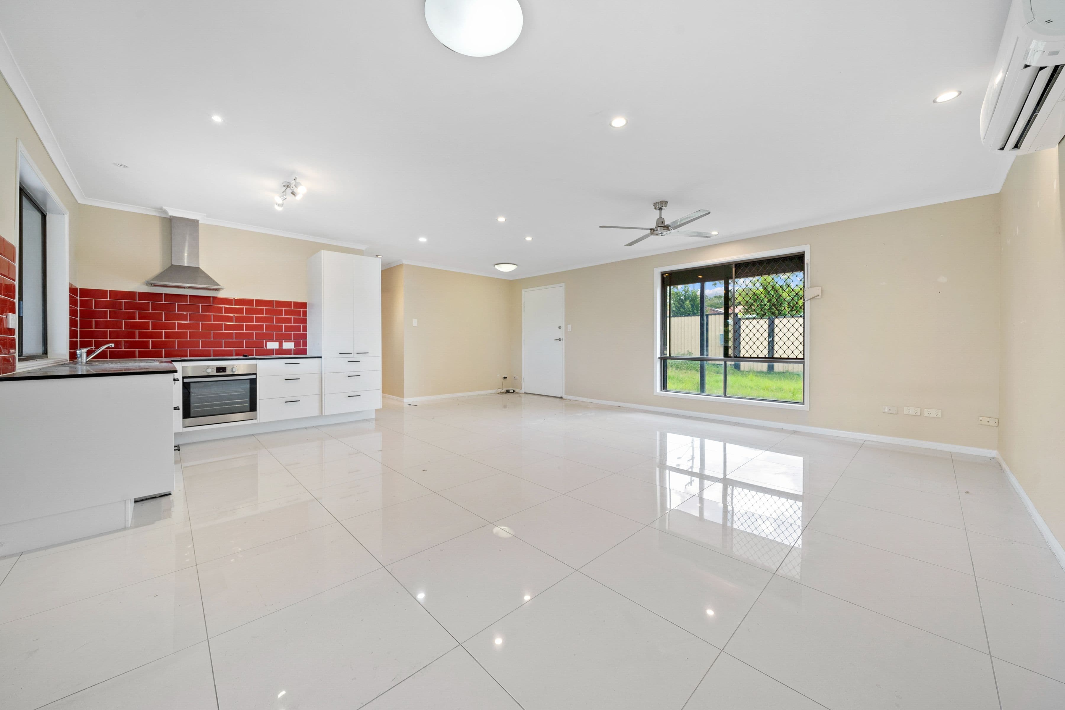 178 Mount Warren Boulevard, Mount Warren Park QLD 4207, Mount Warren Park - Thumbnail 4