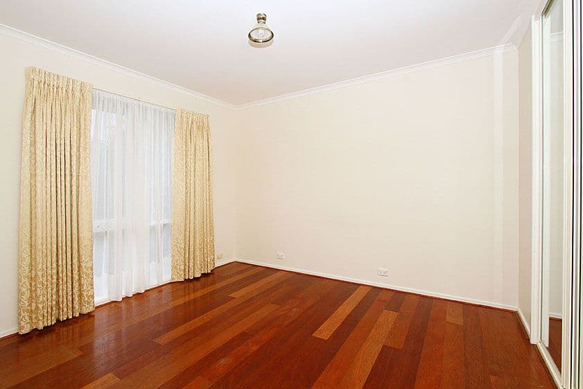 80 Centenary Drive, MILL PARK VIC 3082, Mill Park - Thumbnail 6