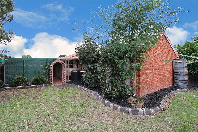 80 Centenary Drive, MILL PARK VIC 3082, Mill Park - Thumbnail 8