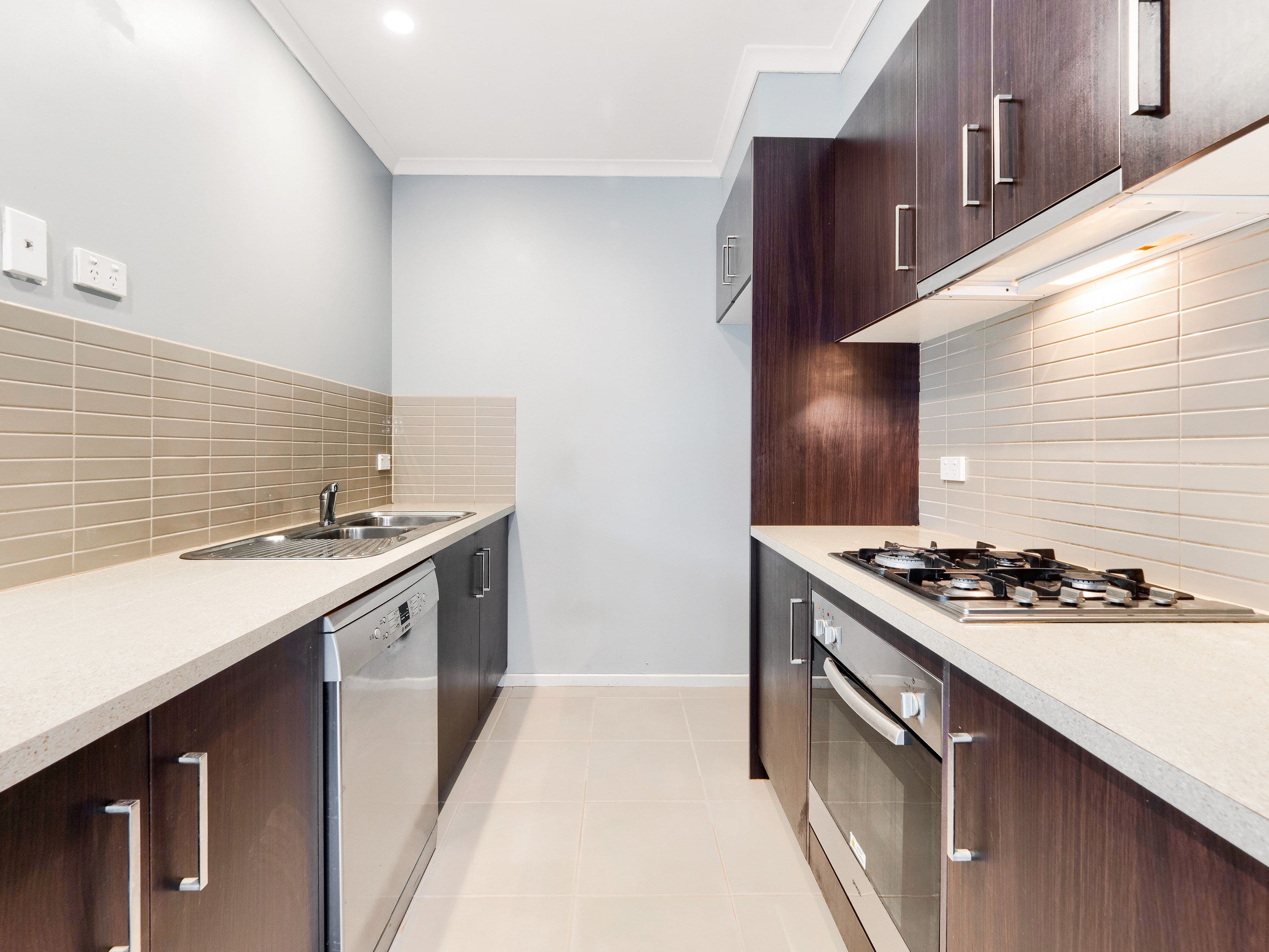 4 Cascade Way, Pakenham VIC 3810, Pakenham - Thumbnail 8