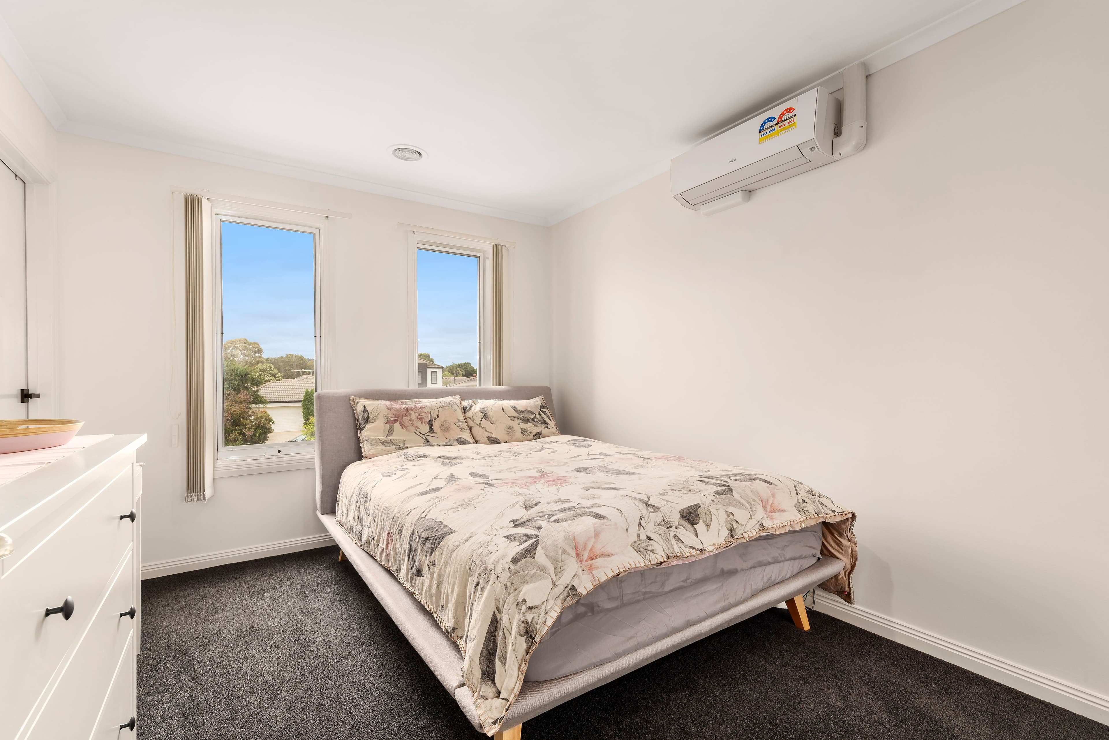 80 Sovereign Manors Crescent, Rowville VIC 3178, Rowville - Thumbnail 5