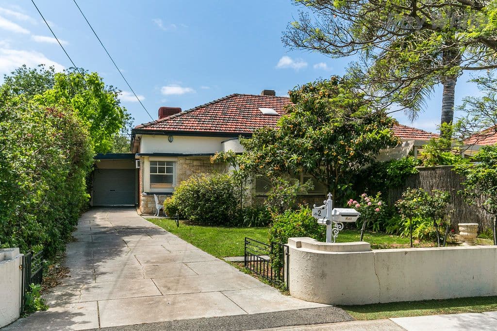 2 Winston Crescent, Glengowrie SA 5044, Glengowrie - Image 1