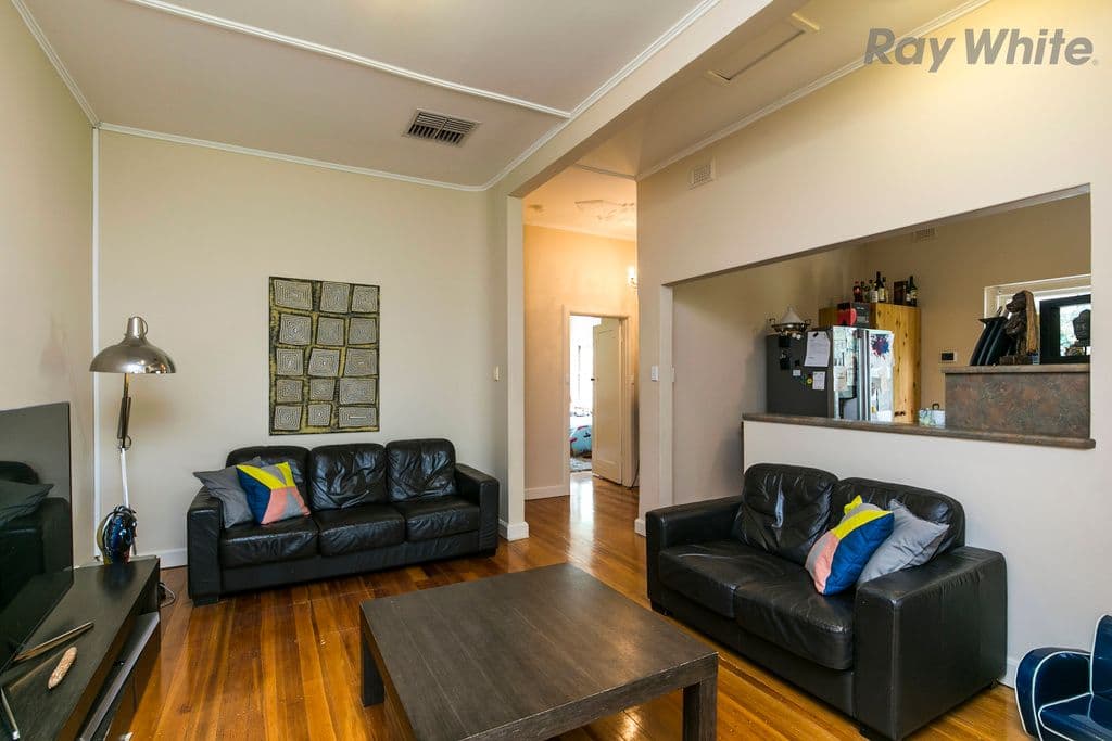 2 Winston Crescent, Glengowrie SA 5044, Glengowrie - Thumbnail 5