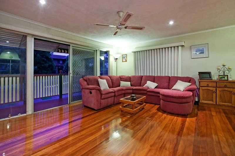 9 Torview Street, ROCHEDALE SOUTH QLD 4123, Rochedale South - Thumbnail 4