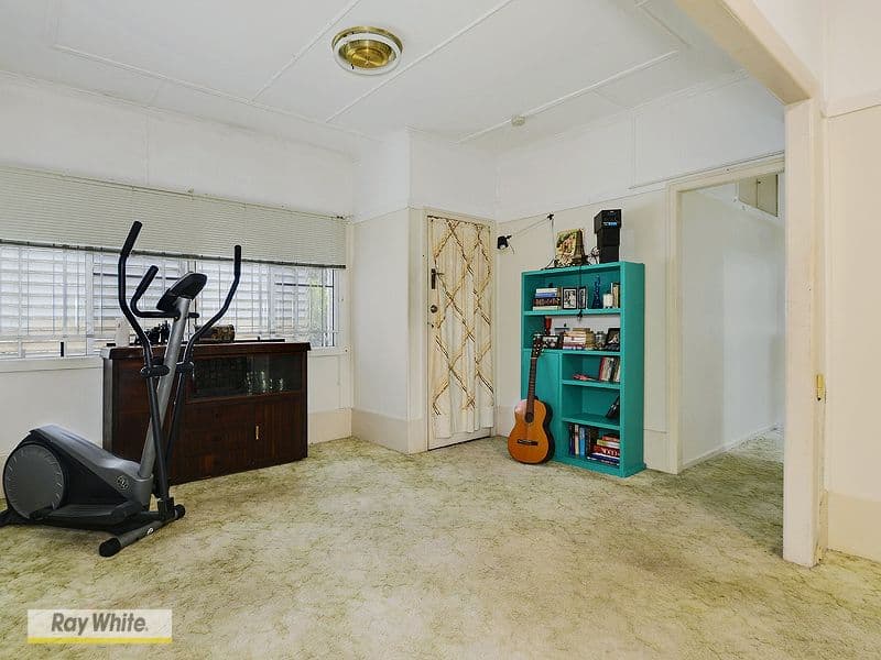 18 Plume Street, REDCLIFFE QLD 4020, Redcliffe - Thumbnail 6