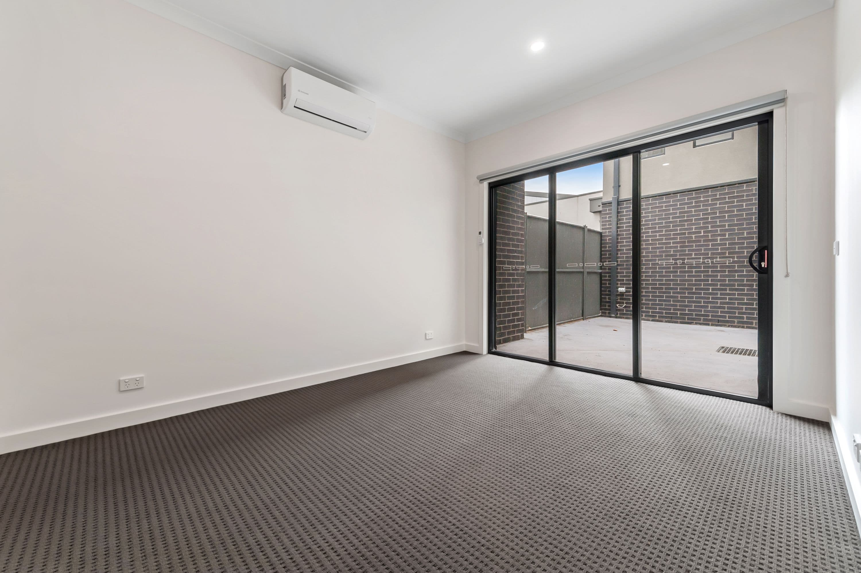 156 The Esplanade, Caroline Springs VIC 3023, Caroline Springs - Thumbnail 6