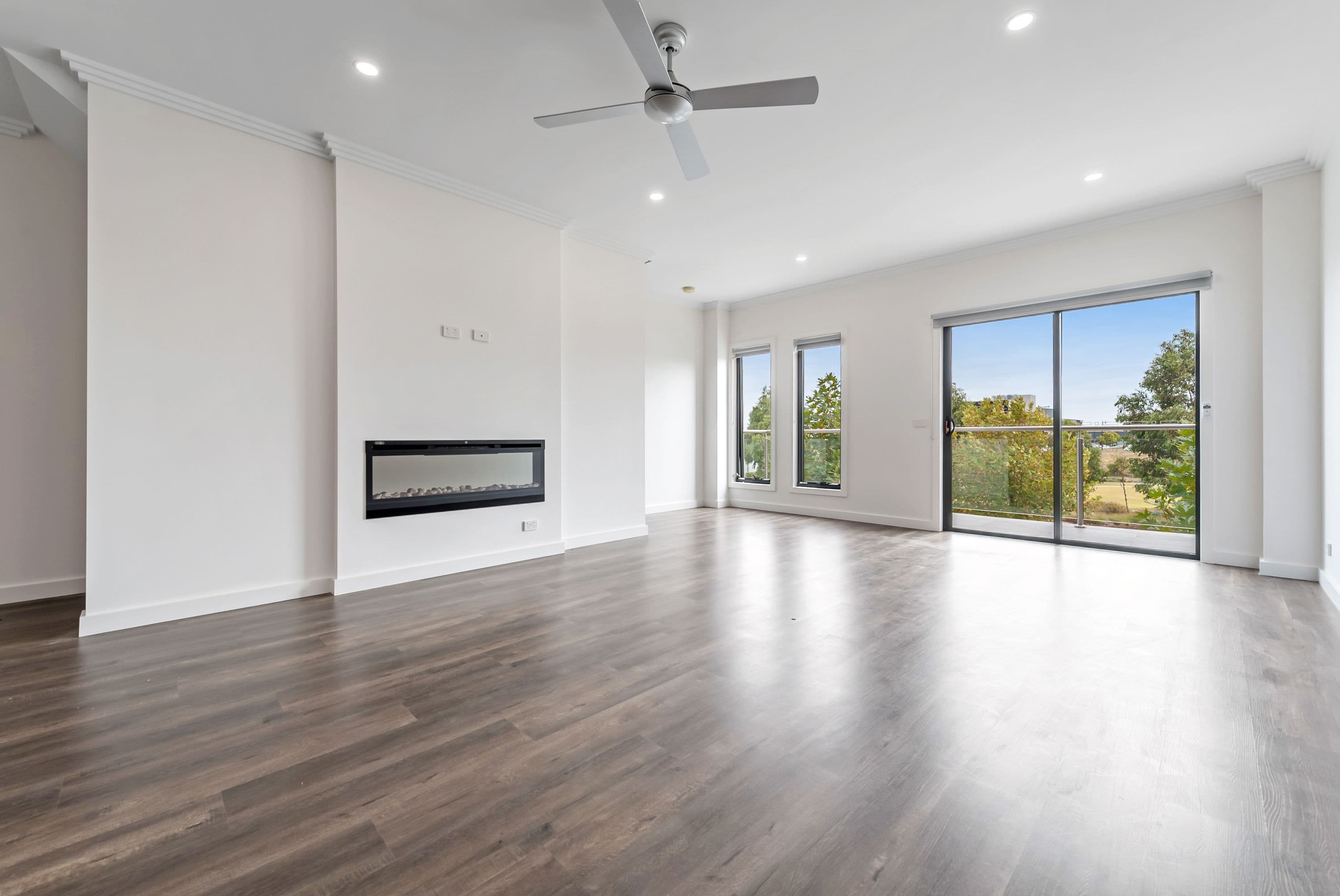 156 The Esplanade, Caroline Springs VIC 3023, Caroline Springs - Thumbnail 7