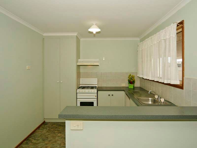 2  Martinique Drive, SEAFORD RISE SA 5169, Seaford Rise - Thumbnail 6