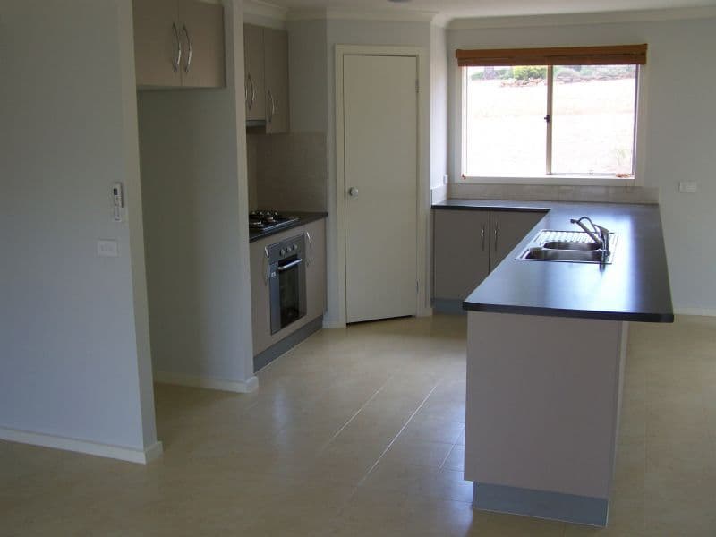 45 Hospital Street, WEDDERBURN VIC 3518, Wedderburn - Thumbnail 6