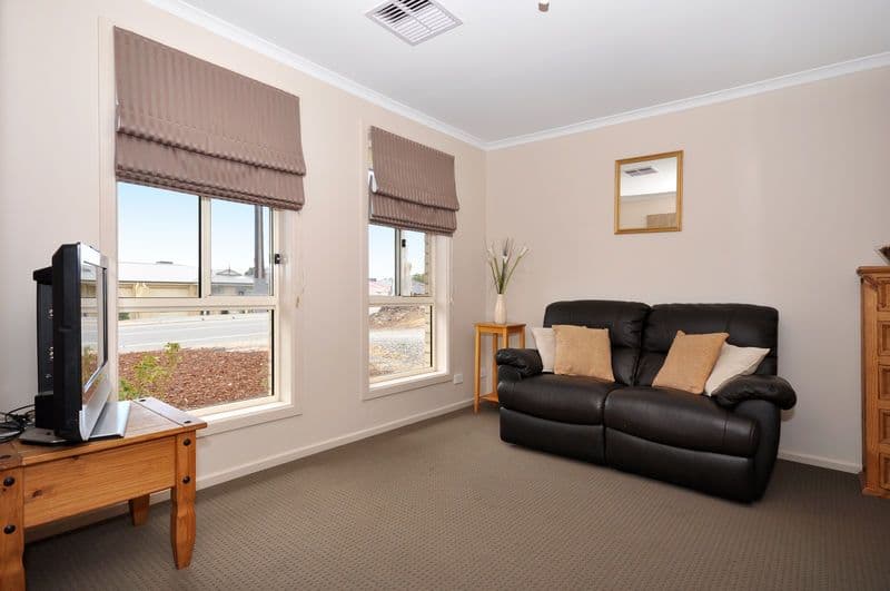 10A Windebanks Road, HAPPY VALLEY SA 5159, Happy Valley - Thumbnail 2