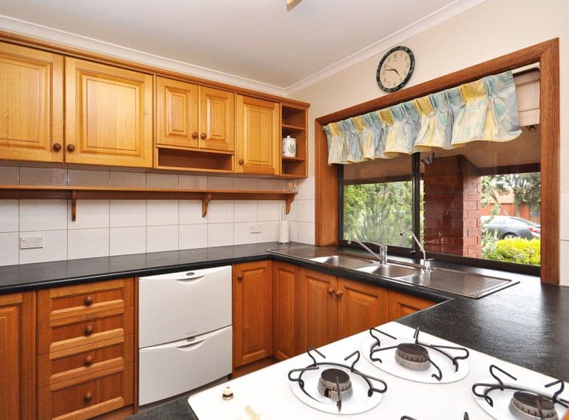 4 Minorca Crescent, HACKHAM WEST SA 5163, Hackham West - Thumbnail 2