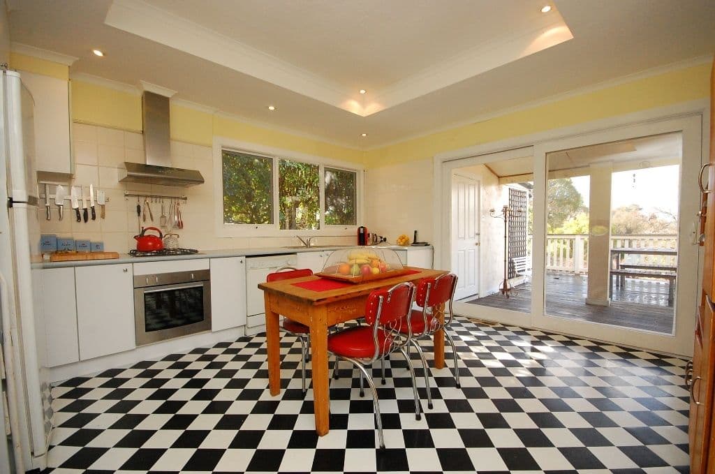 28 Olinda Road, MOUNT EVELYN VIC 3796, Mount Evelyn - Thumbnail 2