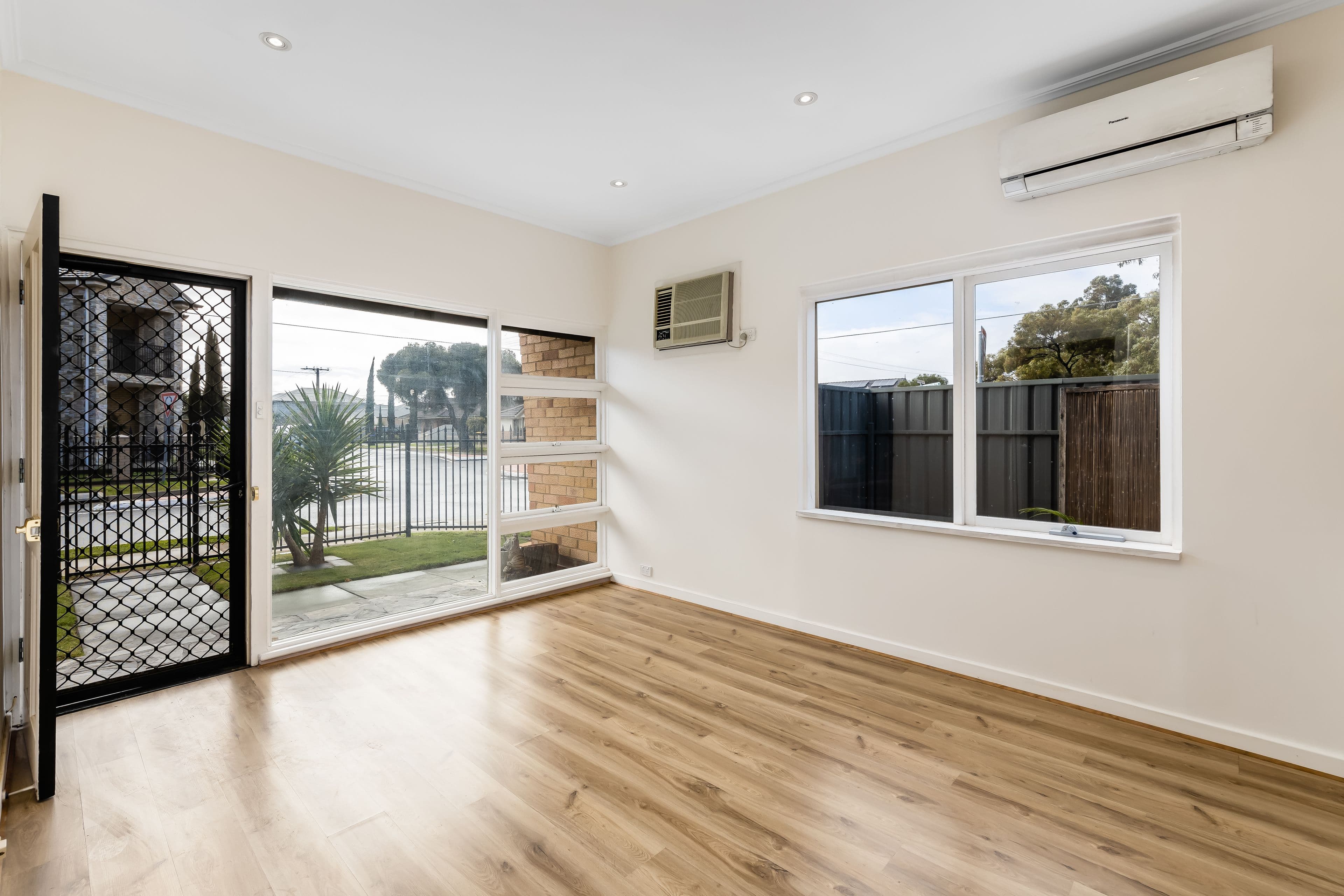 45 Leven Avenue, Seaton SA 5023, Seaton - Thumbnail 5