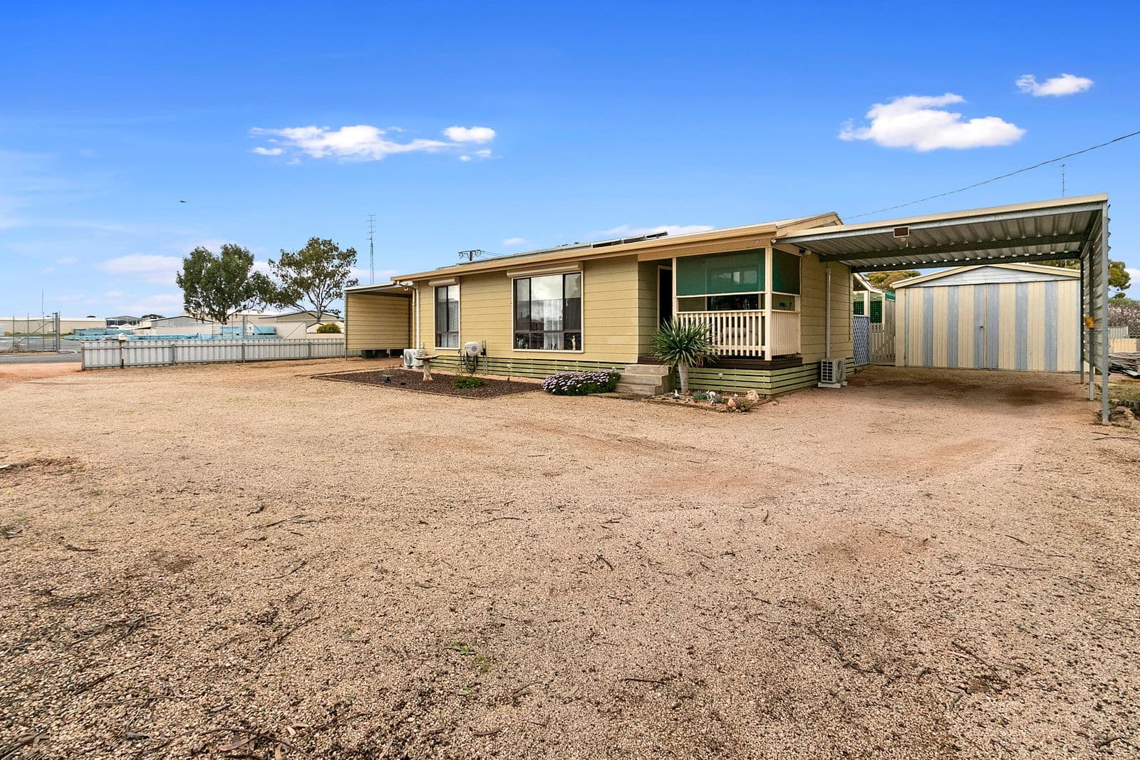 11 Hills Road, Moonta SA 5558, Moonta - Thumbnail 2