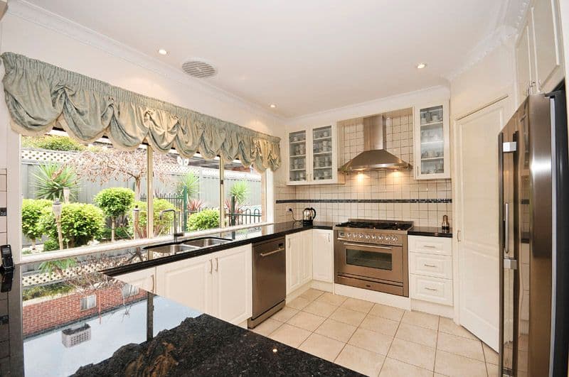61 The Gateway, LILYDALE VIC 3140, Lilydale - Thumbnail 5