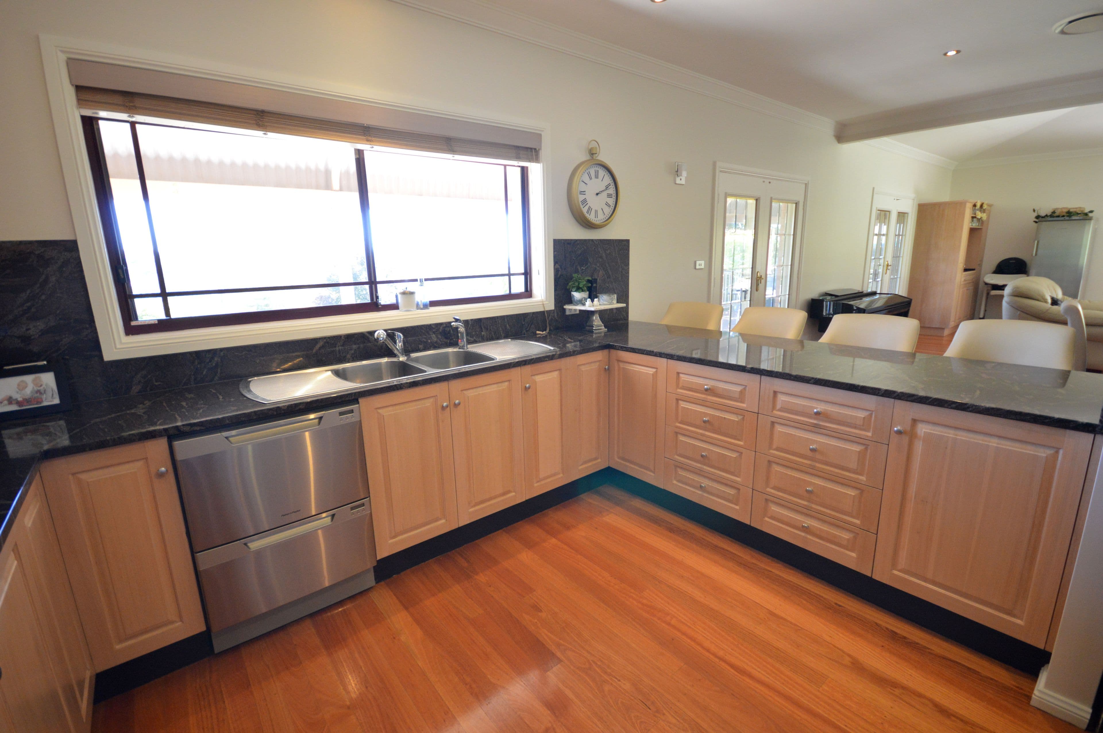 1 Gower Hardy Circuit, Cowra - Thumbnail 6