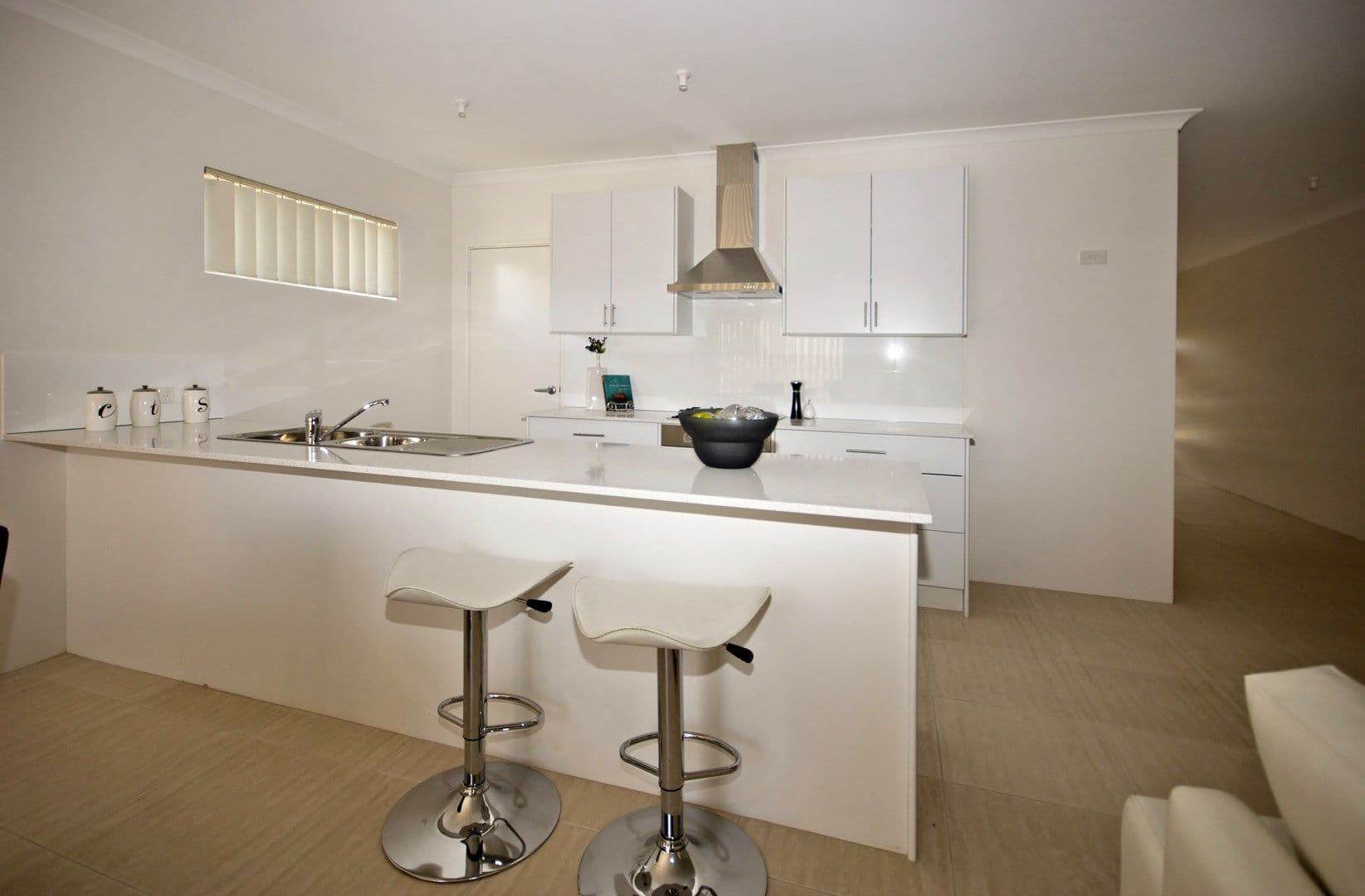 15a Curlington Crescent, BALGA WA 6061, Balga - Thumbnail 2