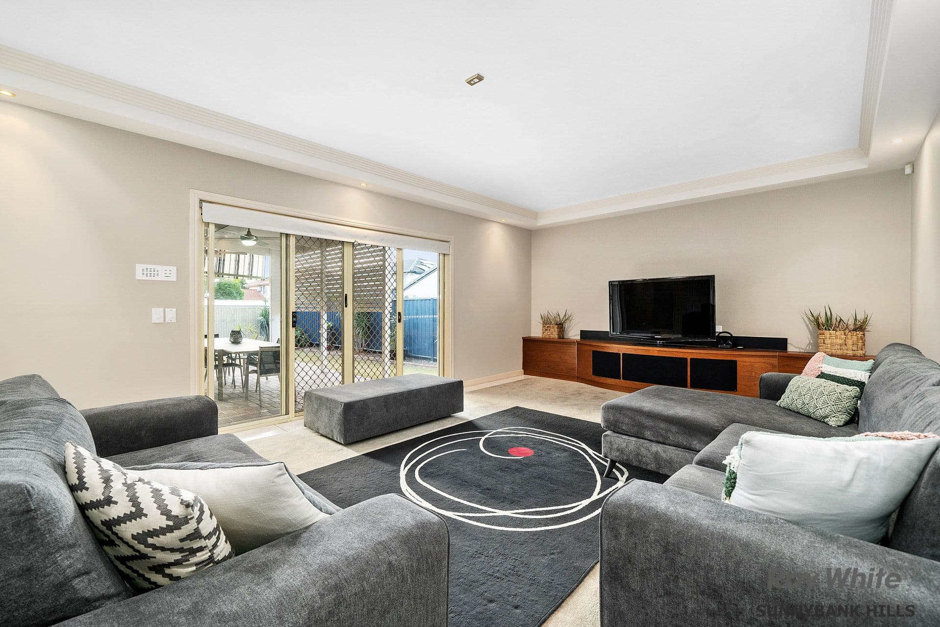 10 Meadow Place, Sunnybank Hills QLD 4109, Sunnybank Hills - Thumbnail 6