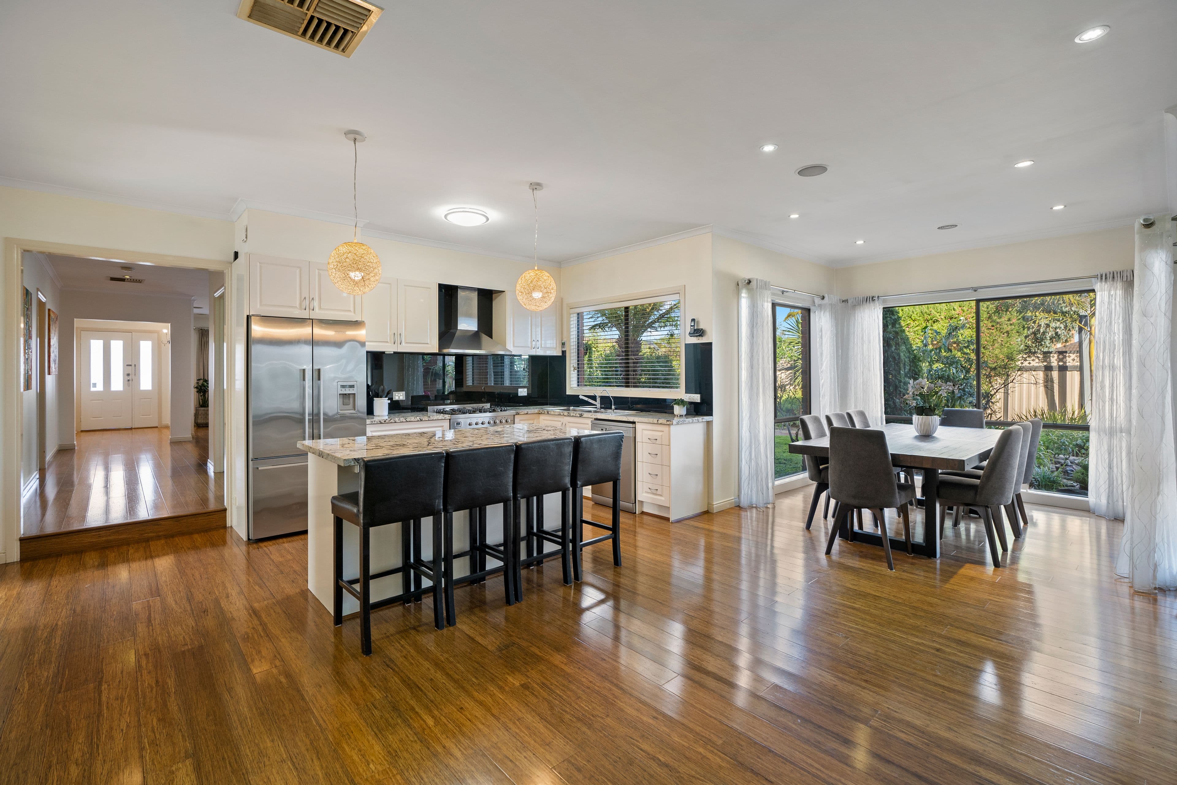 34 Caversham Terrace, Lynbrook VIC 3975, Lynbrook - Thumbnail 2