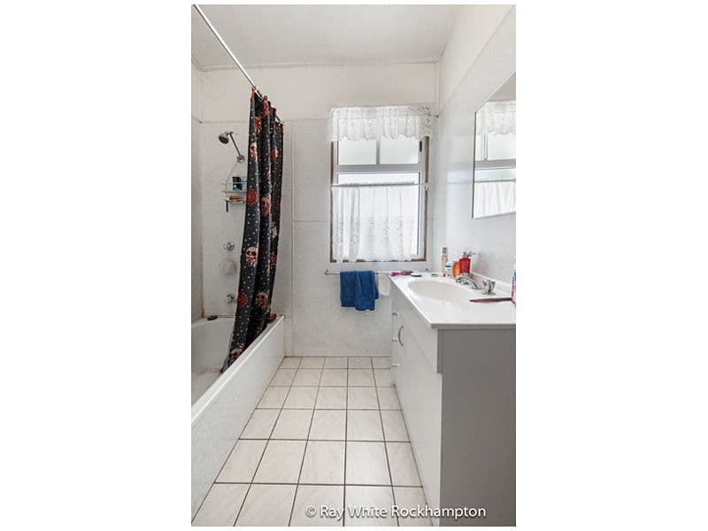 10 Canovan Street, BERSERKER QLD 4701, Berserker - Thumbnail 5