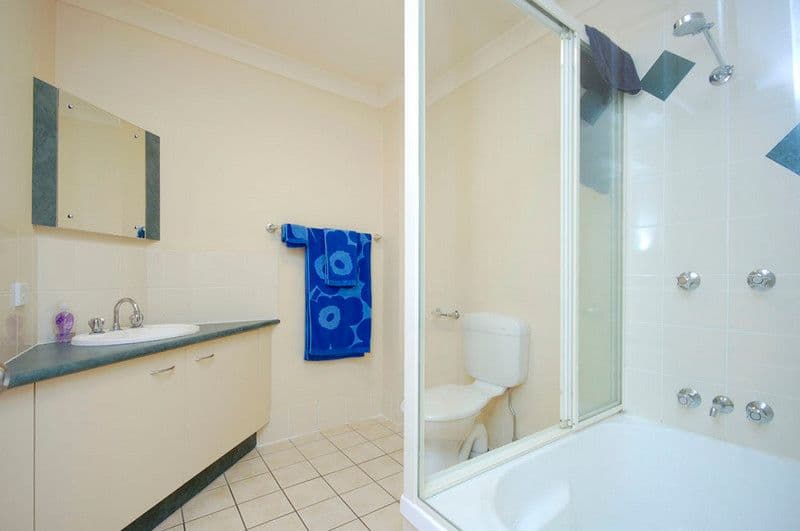 21 Boongall Road, CAMP HILL QLD 4152, Camp Hill - Thumbnail 7