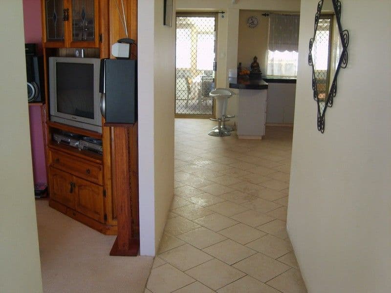 23 Salmon Gum Grove, BEECHBORO WA 6063, Beechboro - Thumbnail 6