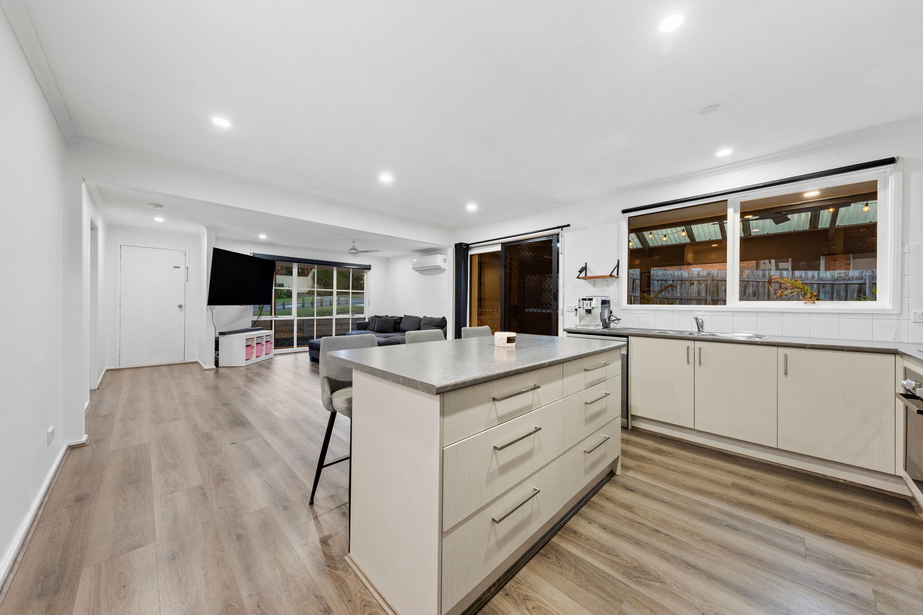 133 Eagle Drive, Pakenham VIC 3810, Pakenham - Thumbnail 4