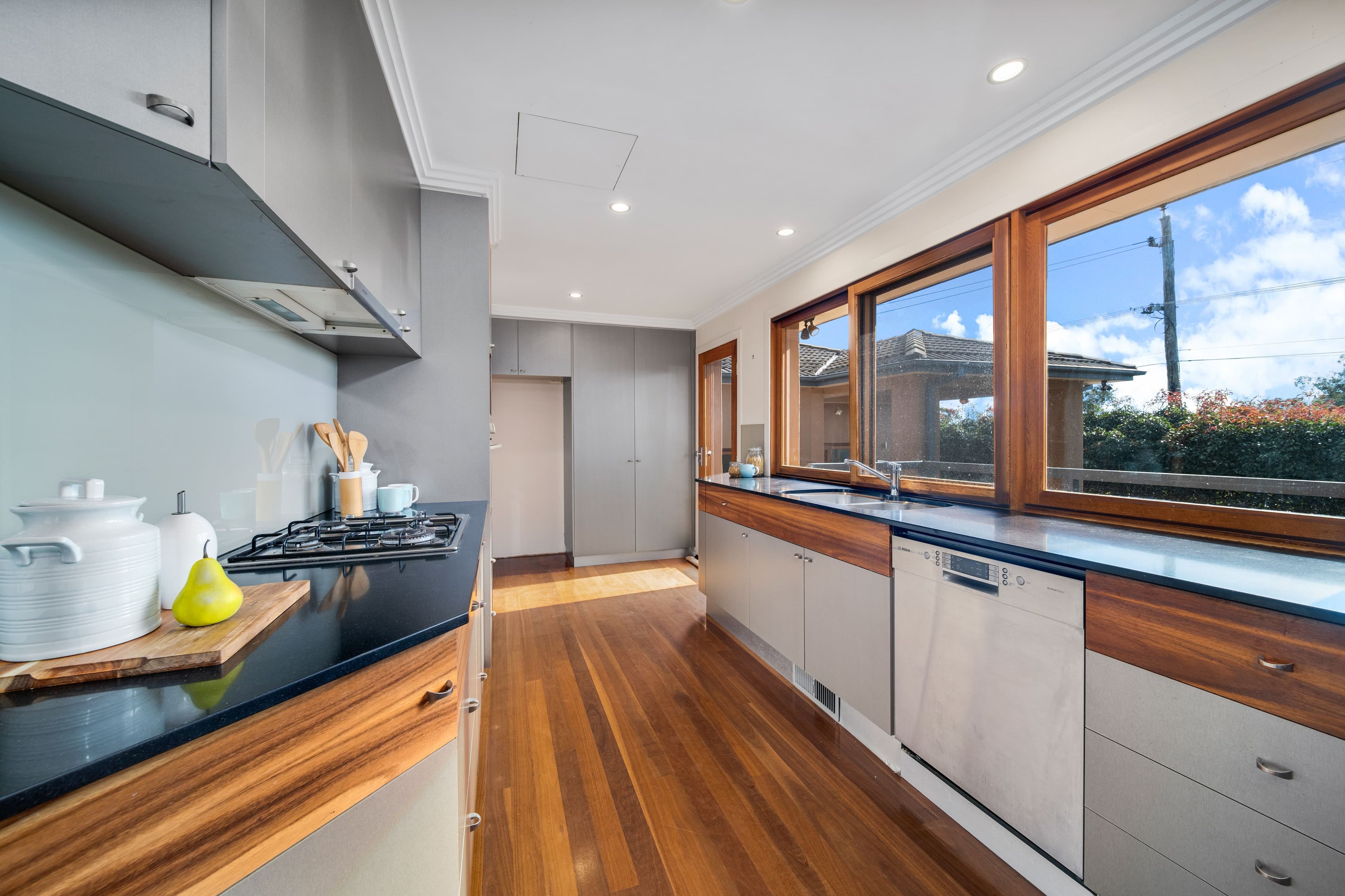 31 Somerville Street, Spence ACT 2615, Spence - Thumbnail 8