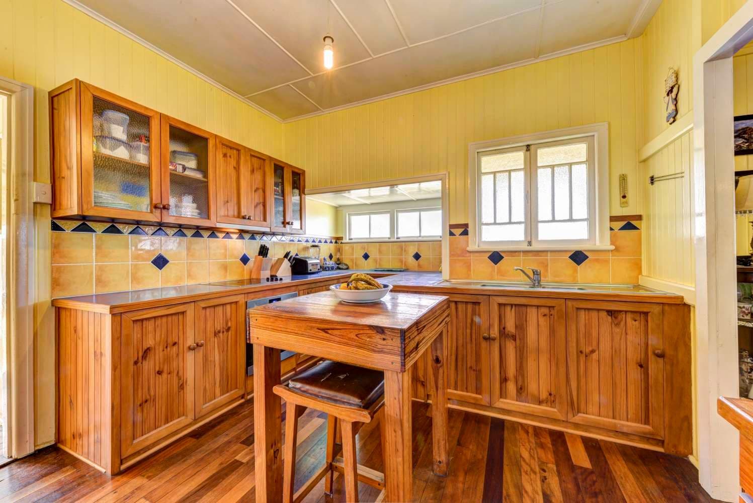 78 Water Street, WALKERVALE QLD 4670, Walkervale - Image 1