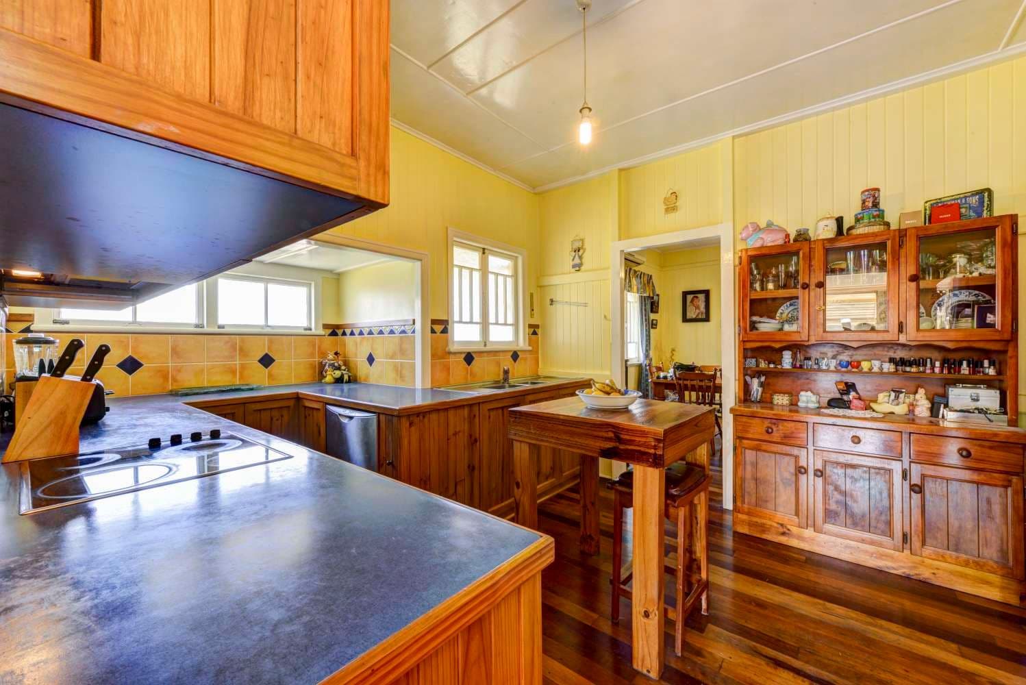 78 Water Street, WALKERVALE QLD 4670, Walkervale - Thumbnail 8