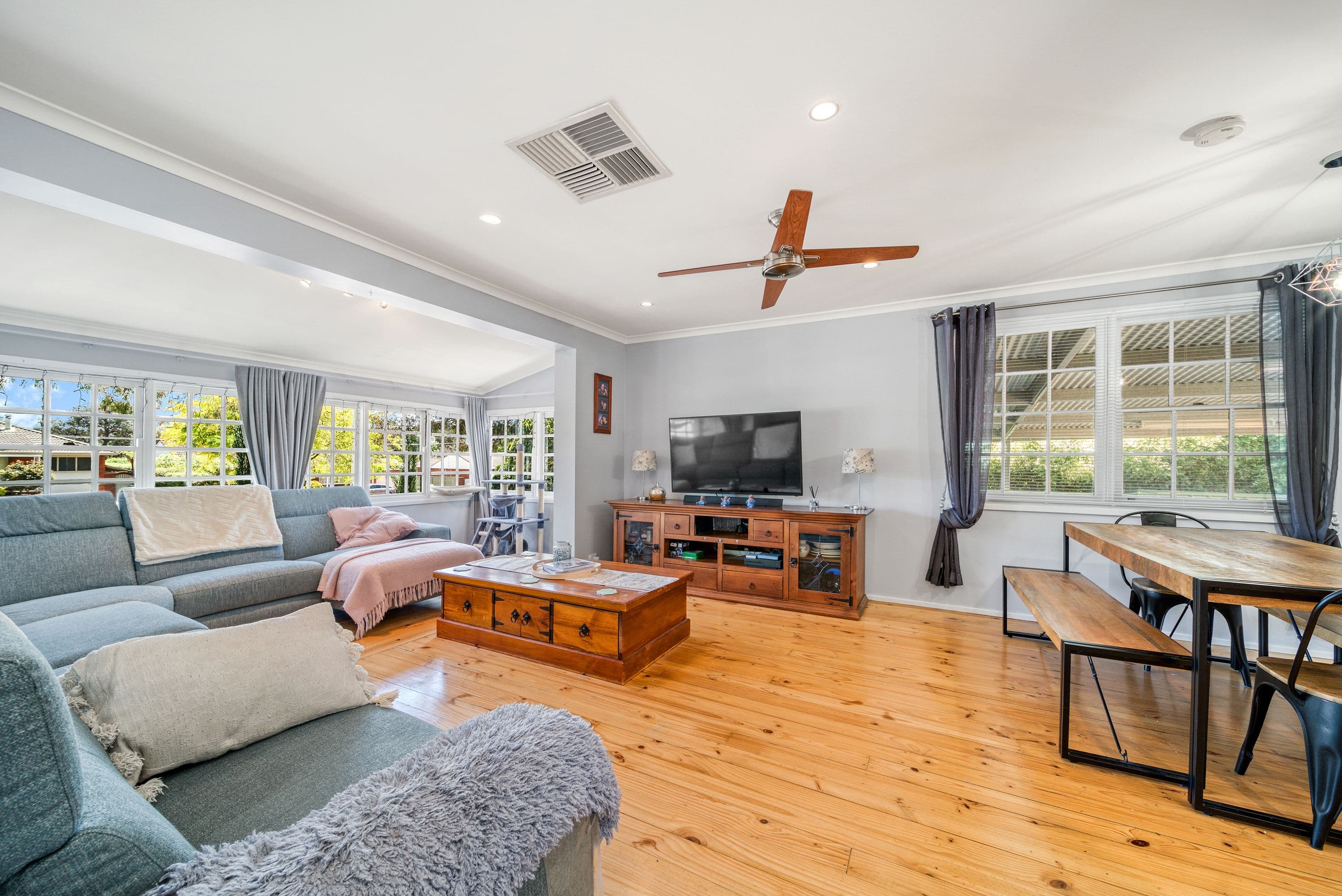 19 Castieau Street, Higgins ACT 2615, Higgins - Thumbnail 4