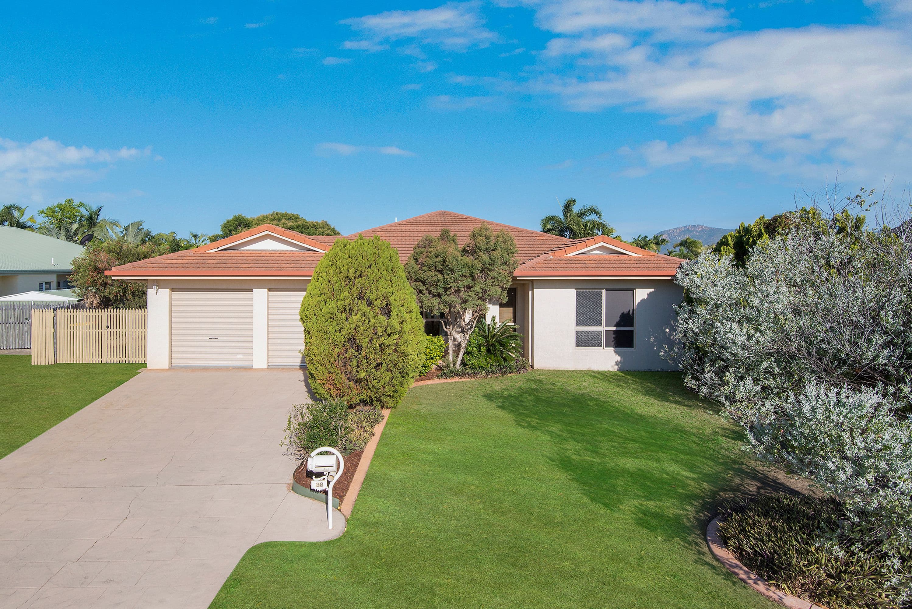 38 Seldon Place, Kirwan QLD 4817, Kirwan - Image 1