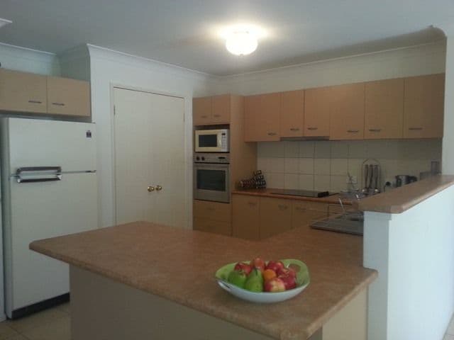 106 Juniper Circuit, STRETTON QLD 4116, Stretton - Thumbnail 2