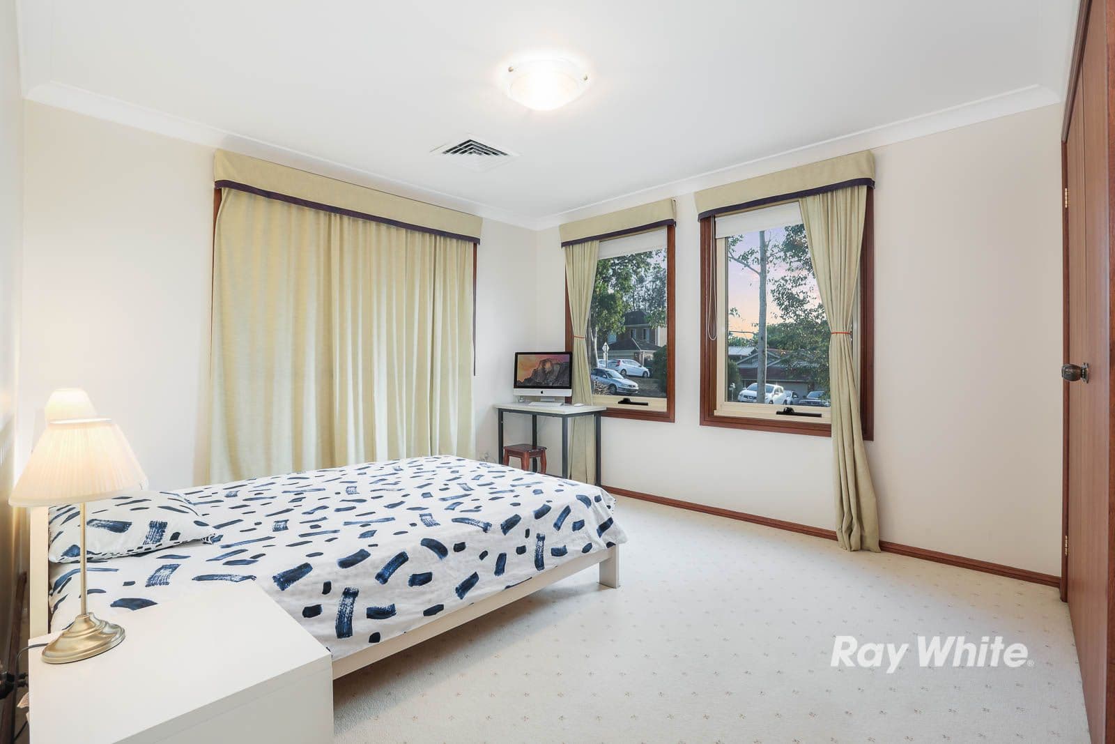 27 Duncraig Drive, Kellyville - Thumbnail 5