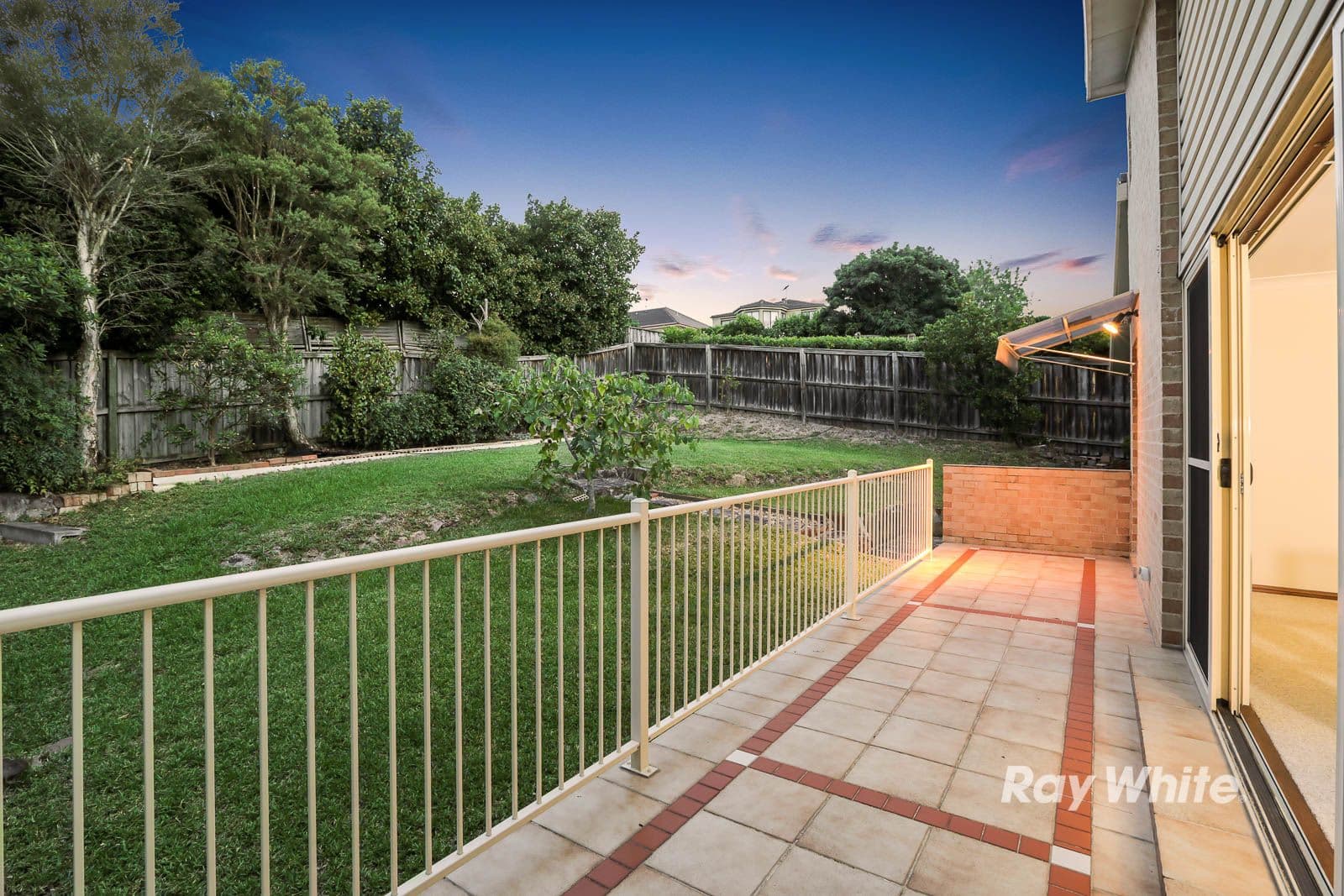 27 Duncraig Drive, Kellyville - Thumbnail 8