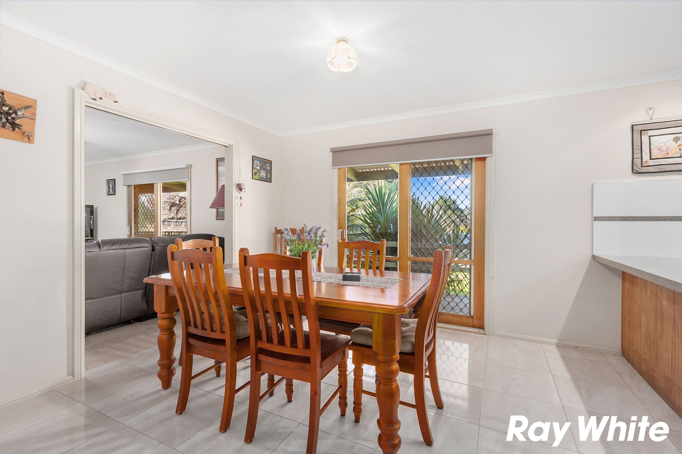 7 Surman Court, Drouin VIC 3818, Drouin - Thumbnail 4