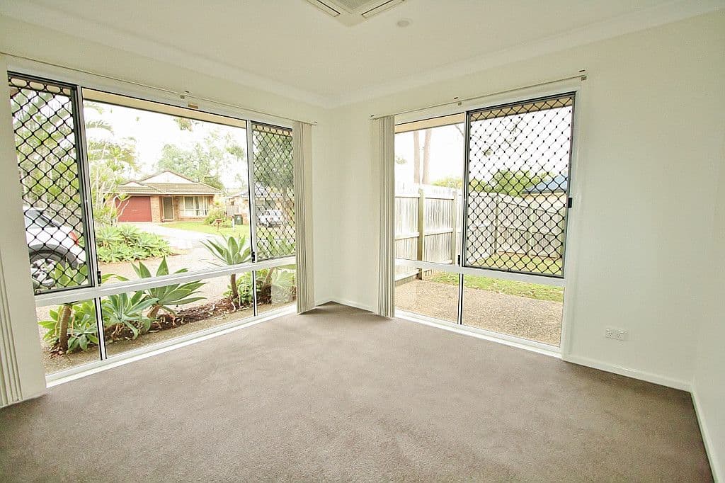 4 Dunn Court, Forest Lake QLD 4078, Forest Lake - Thumbnail 2