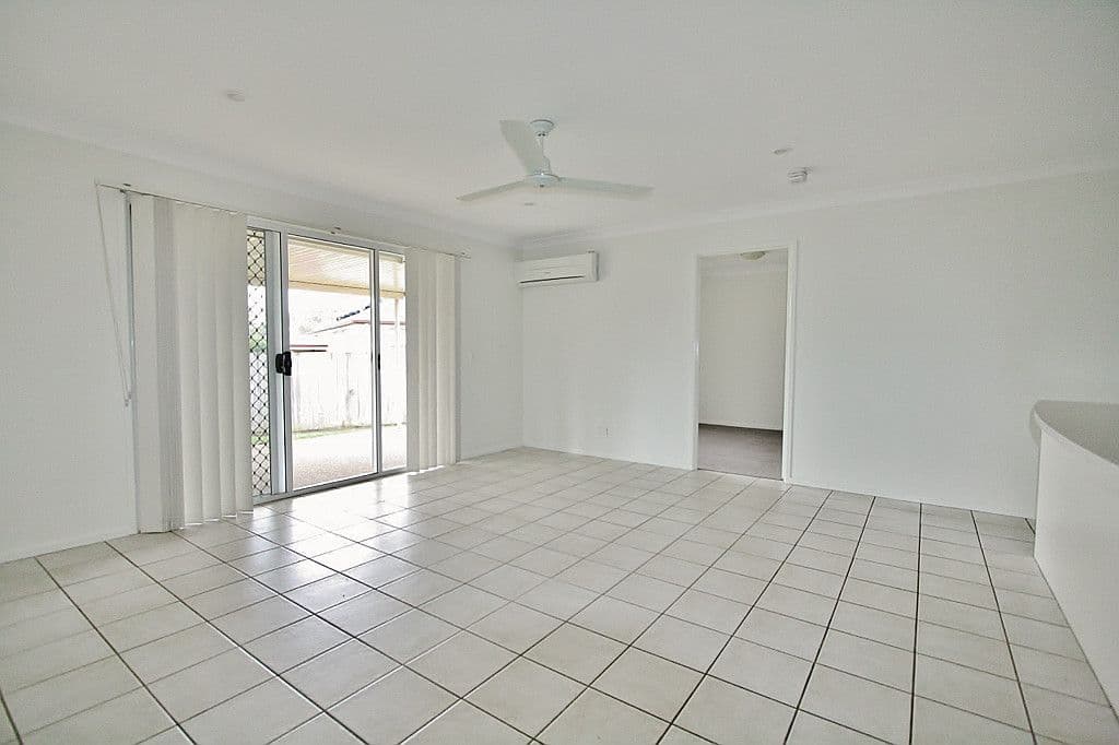 4 Dunn Court, Forest Lake QLD 4078, Forest Lake - Thumbnail 4