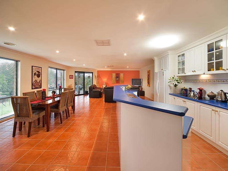 17 Paton Close, THURGOONA NSW 2640, Thurgoona - Thumbnail 3