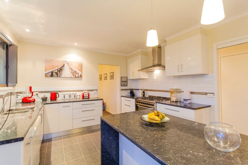 28 Cedar Grove, HIGHTON VIC 3216, Highton - Thumbnail 4