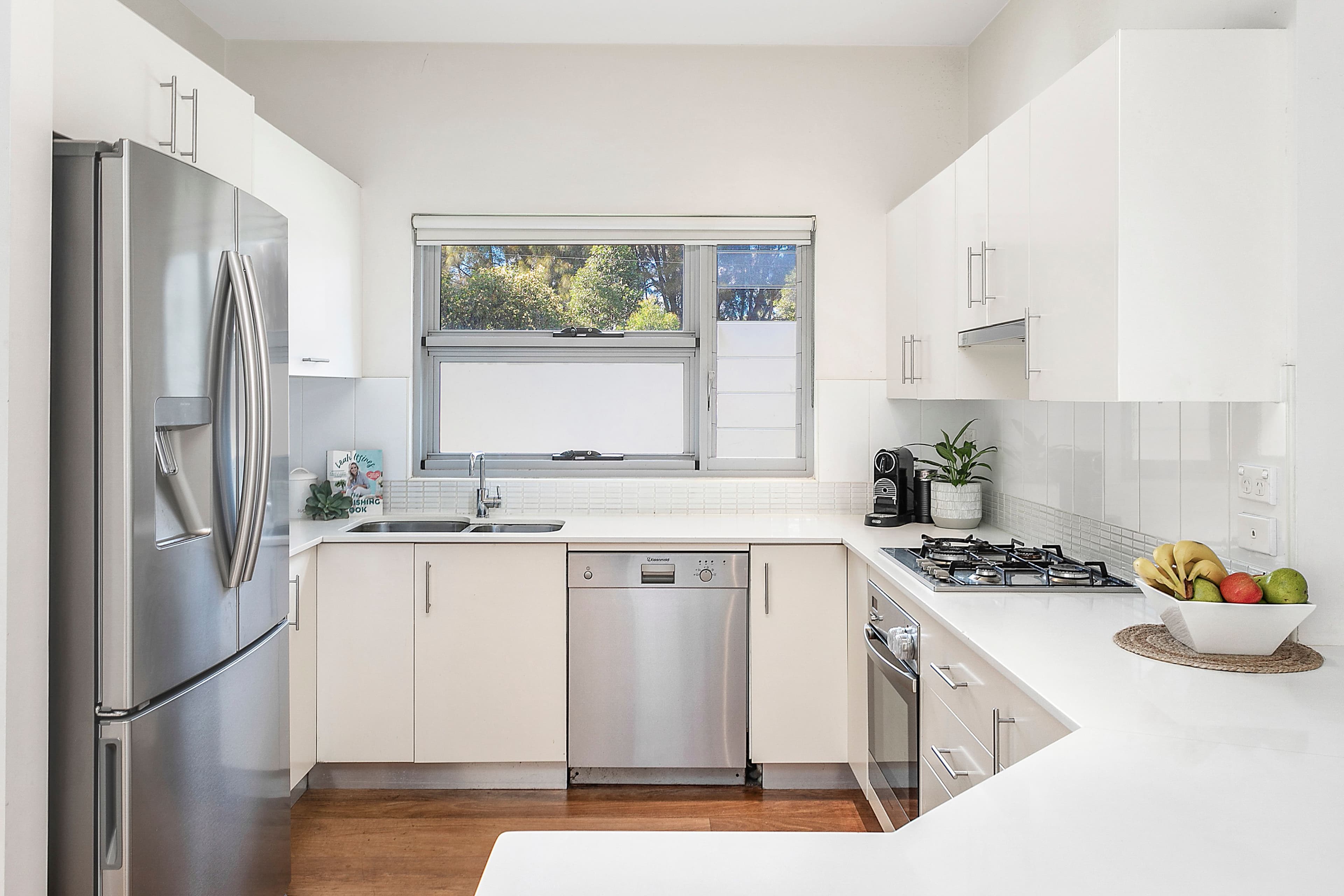 9 Fenton Avenue, Caringbah NSW 2229, Caringbah - Thumbnail 4