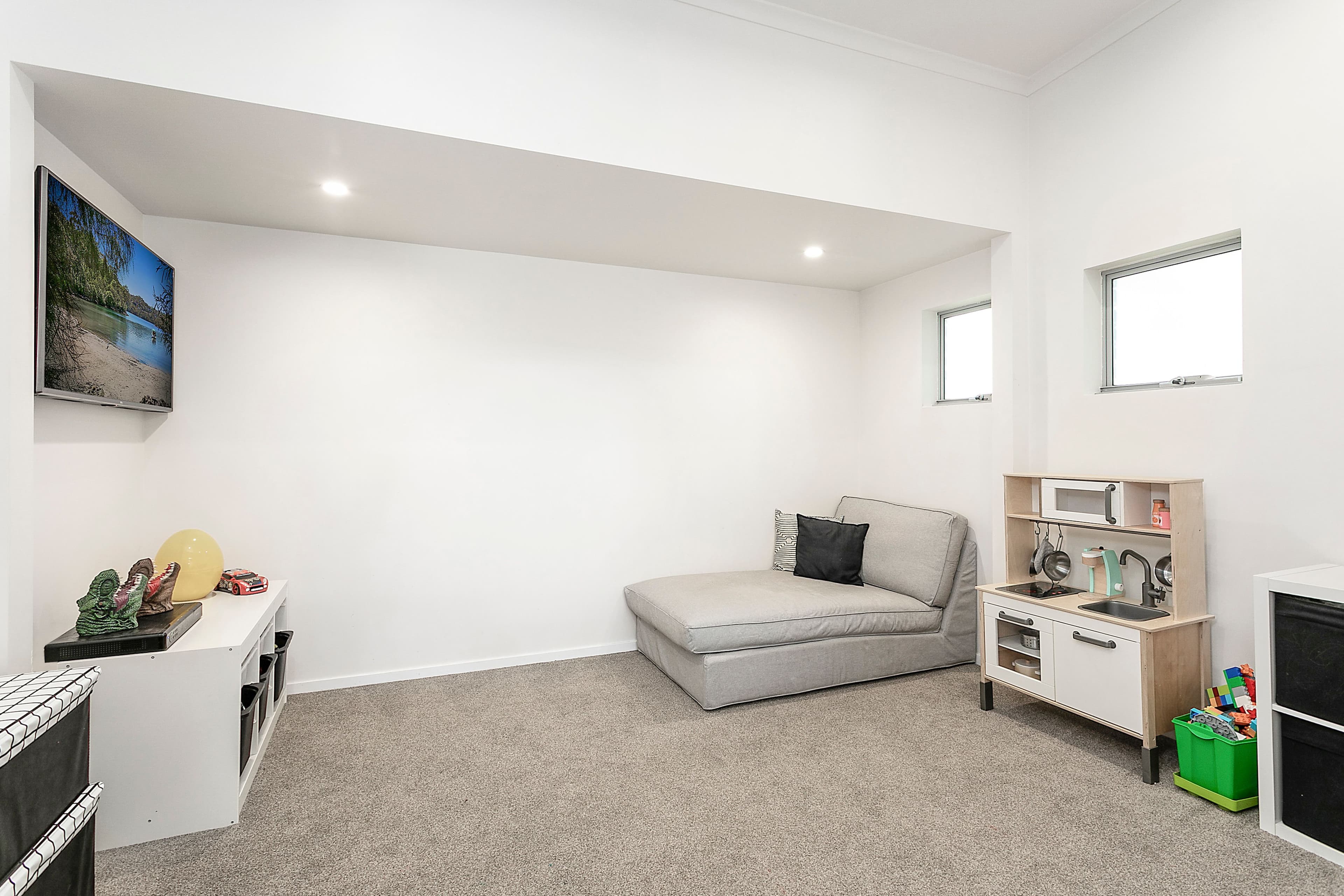 9 Fenton Avenue, Caringbah NSW 2229, Caringbah - Thumbnail 6