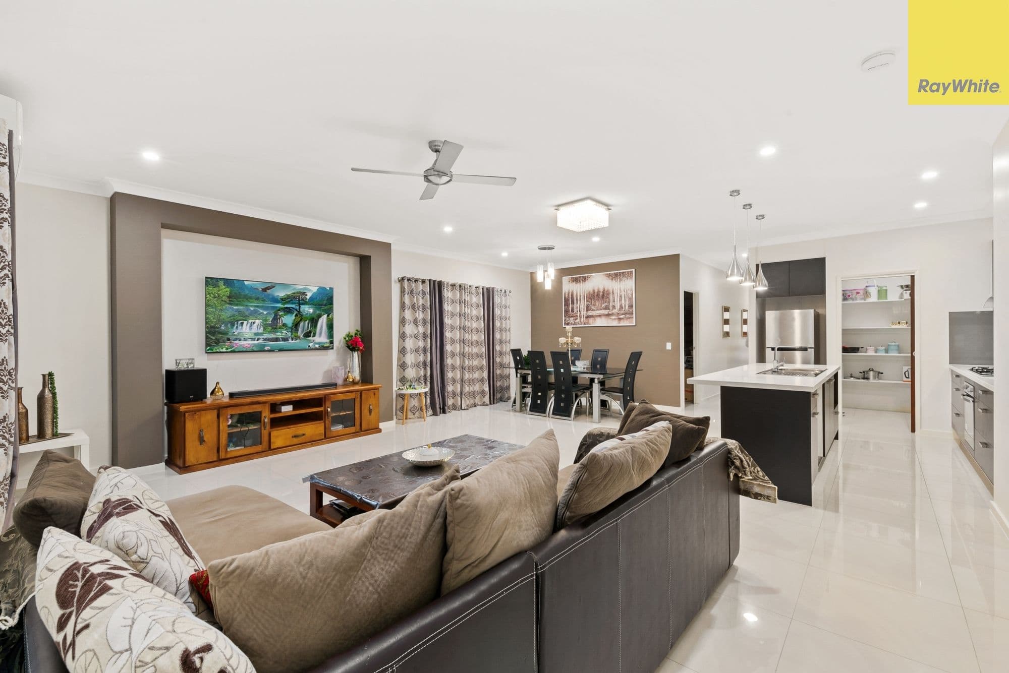 15 Beesand Street, Mango Hill QLD 4509, Mango Hill - Thumbnail 3