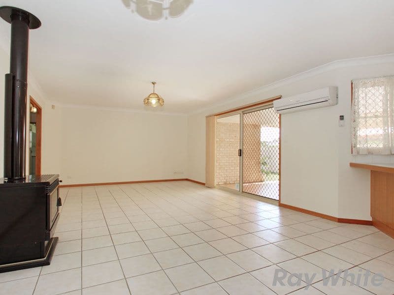29 Myrtle Crescent, BRIDGEMAN DOWNS QLD 4035, Bridgeman Downs - Thumbnail 4