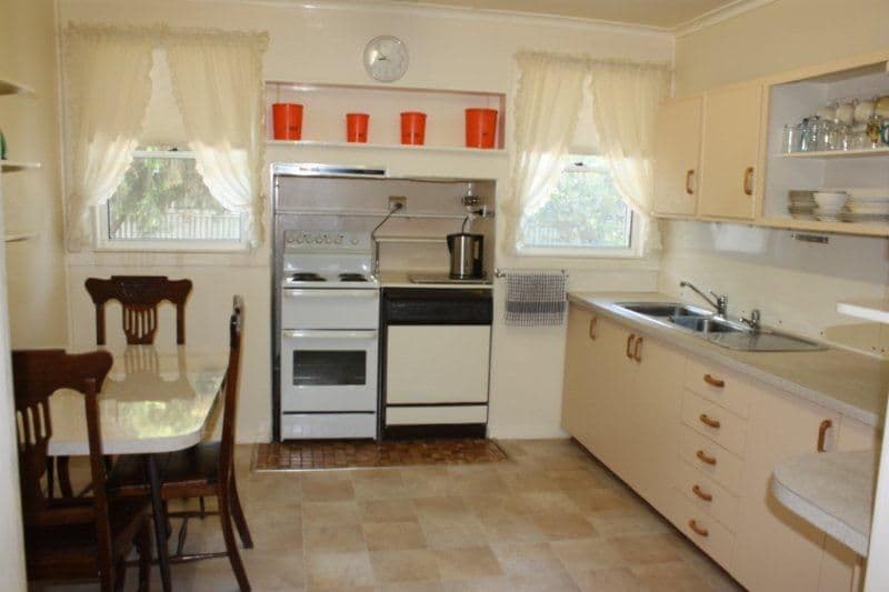 23 Hay Street, COROWA NSW 2646, Corowa - Thumbnail 2