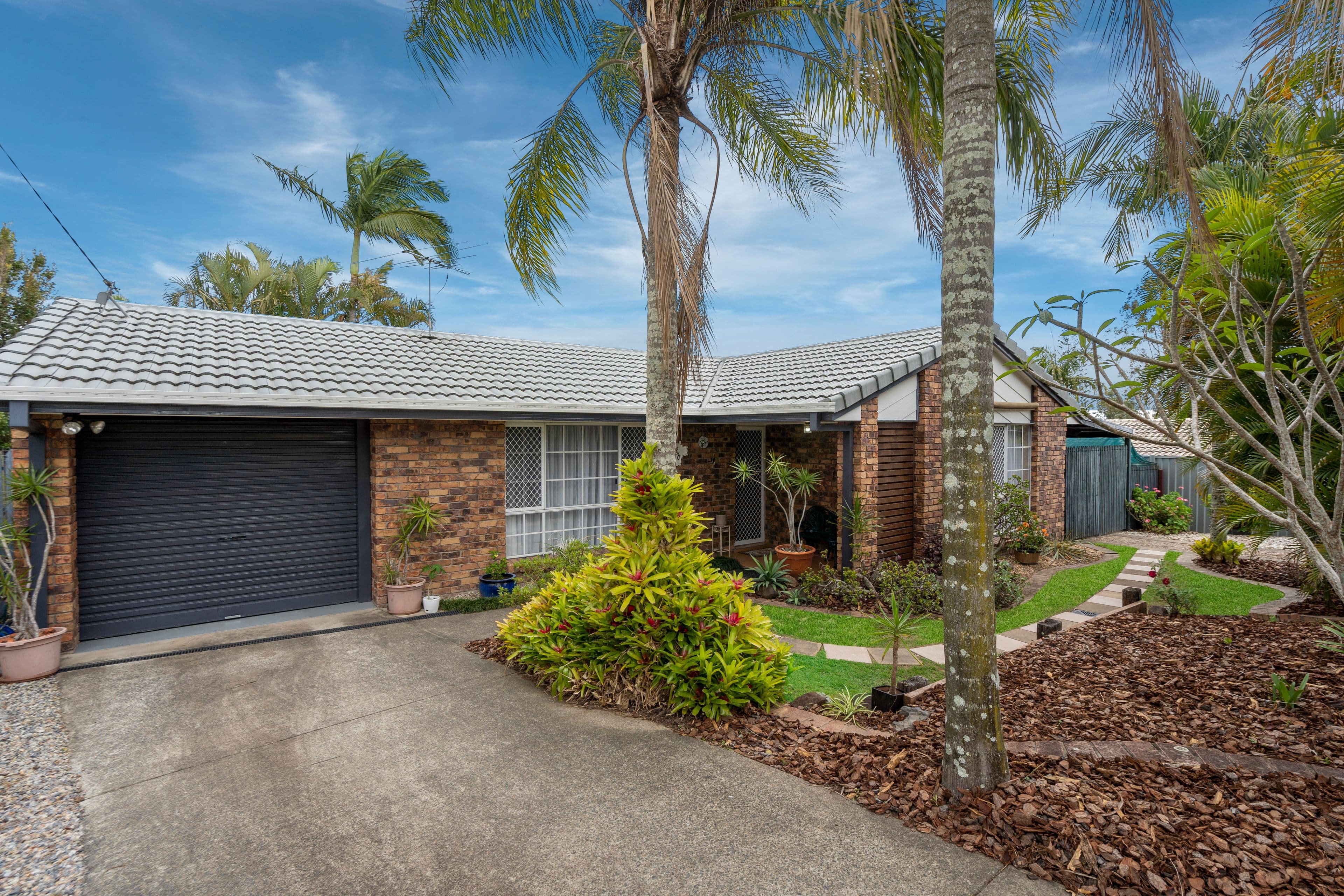 10 Hinchinbrook Avenue, Bethania QLD 4205, Bethania - Image 1