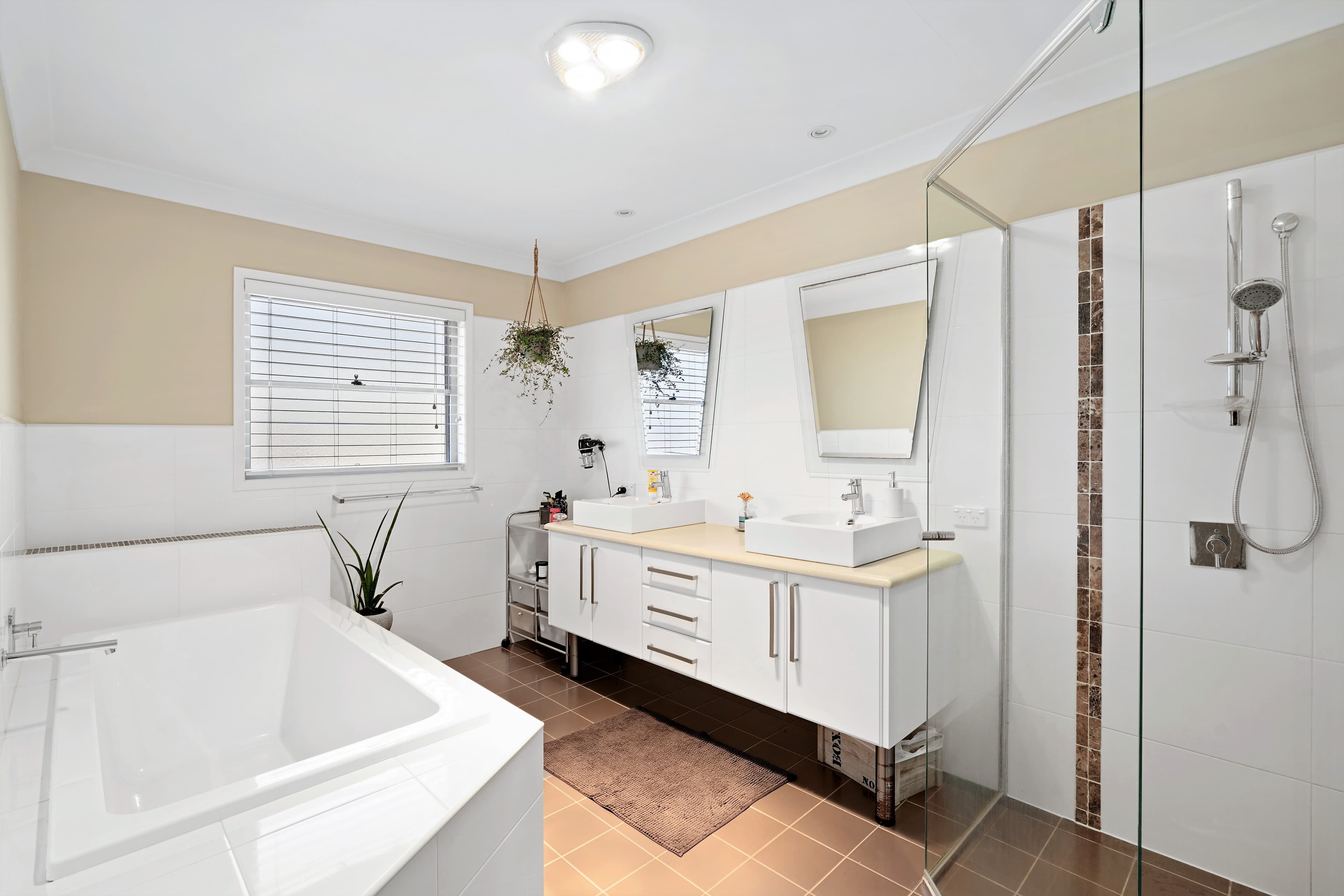 92 Coolawin Circle, Narara NSW 2250, Narara - Thumbnail 6