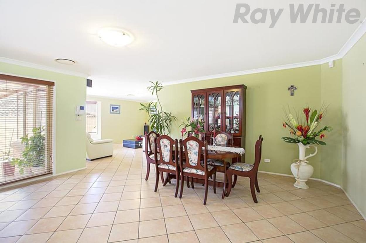 6 Dilston Close, WEST HOXTON NSW 2171, West Hoxton - Thumbnail 5